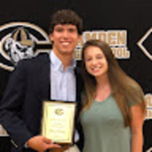 Meet your Posher, Taylor